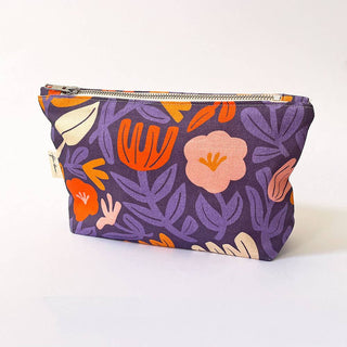 Handmade Fabric Zip Purse - Petals (Purple)