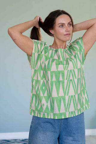 Eleanor Organic Cotton Top in Green Geo