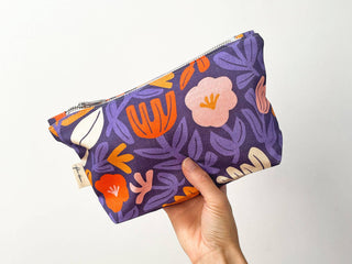 Handmade Fabric Zip Purse - Petals (Purple)