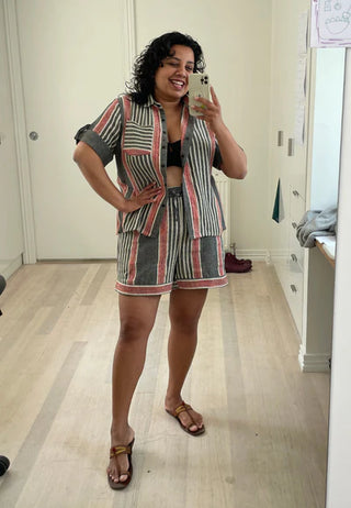 Alia Chillin' Shorts in Cotton Jacquard