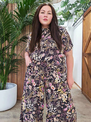 Harvest Shirt in Black Wildflower