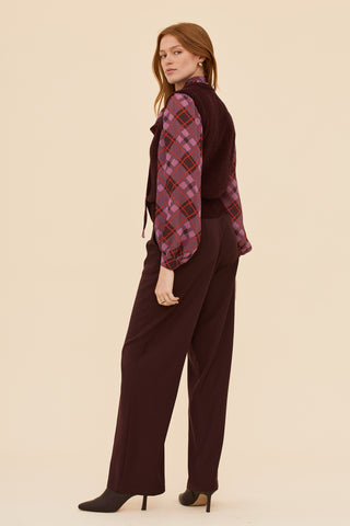 Alpaca Knit Vest in Burgundy