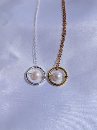 Celeste Pendant - White Pearl