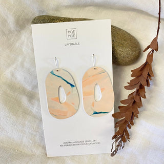 Kiasmin Organic Shape Drop Earrings