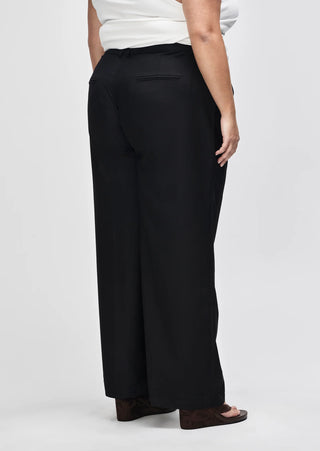 Evette Trouser in Black