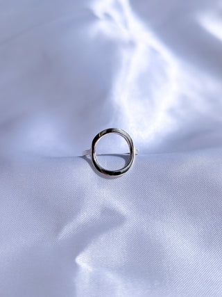 Forma Ring - Silver Circle