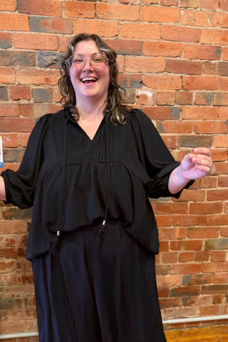 Kimberly Flowy Blouse - Black