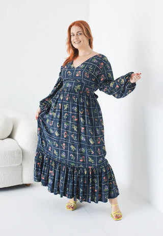 Leandra Dress in Deep Slate Botánica