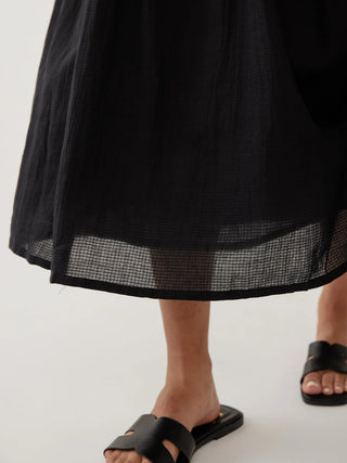 Lily V-Neck Sleeveless Dress - Black